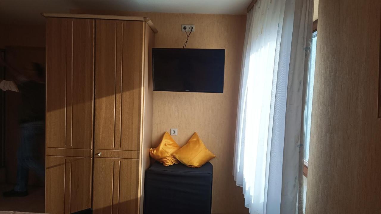 Gasthaus Krone Пфорцхайм Екстериор снимка